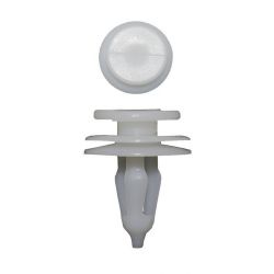 Vehicle Body Trim Retainer